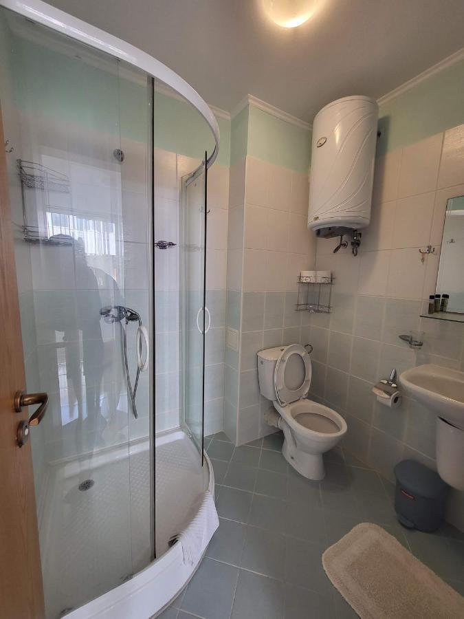 Oazis Sea View Apartment ラヴダ エクステリア 写真