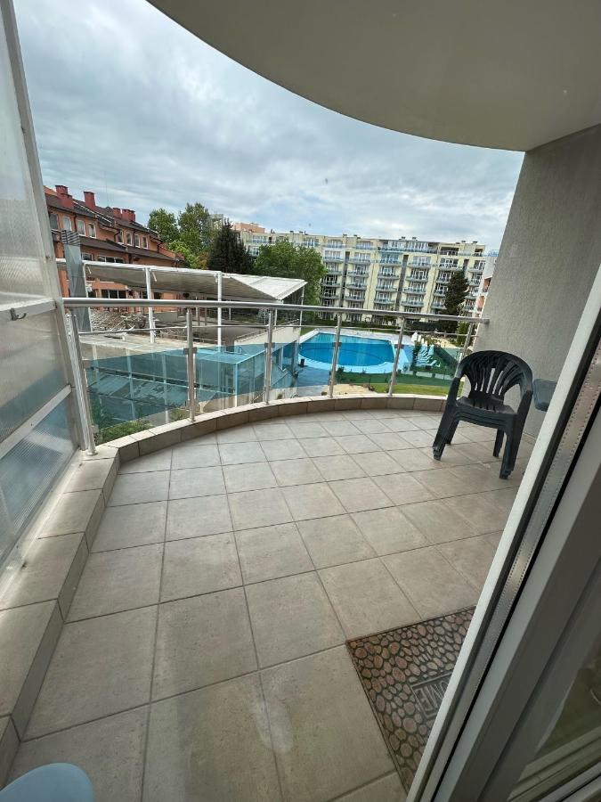 Oazis Sea View Apartment ラヴダ エクステリア 写真
